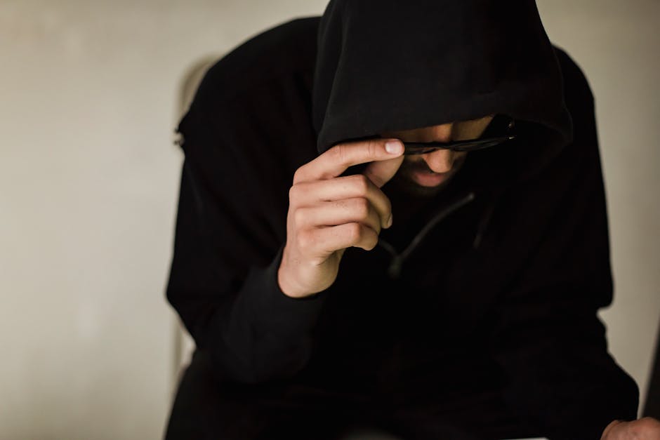 Hackers Reach Anthropic's Restricted Mythos Model Through a Vendor Environment as FSB Calls Briefing