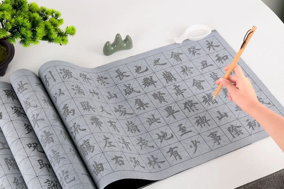 花 has seven strokes, and eight, and ten