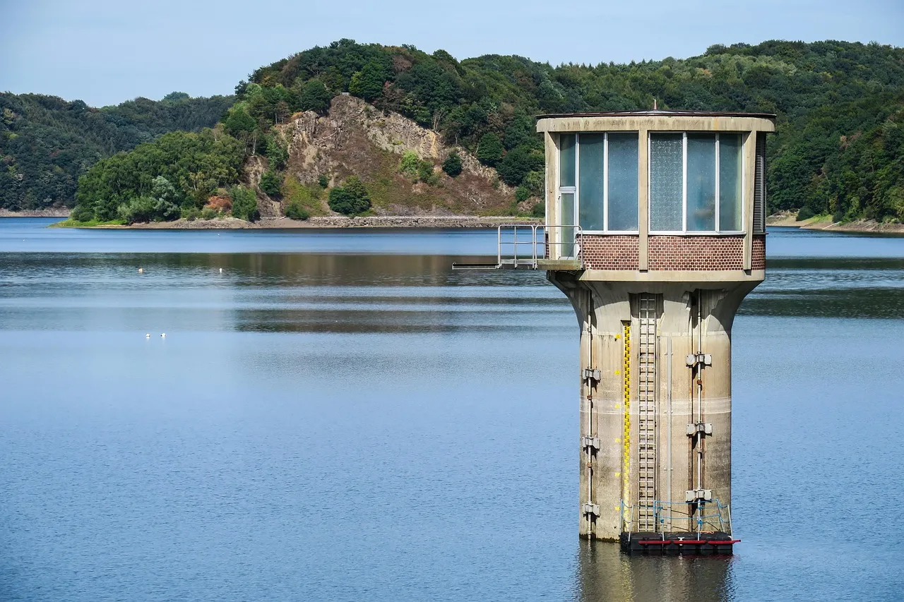 Google Is Building a $15 Billion Campus in a City That Rations Water