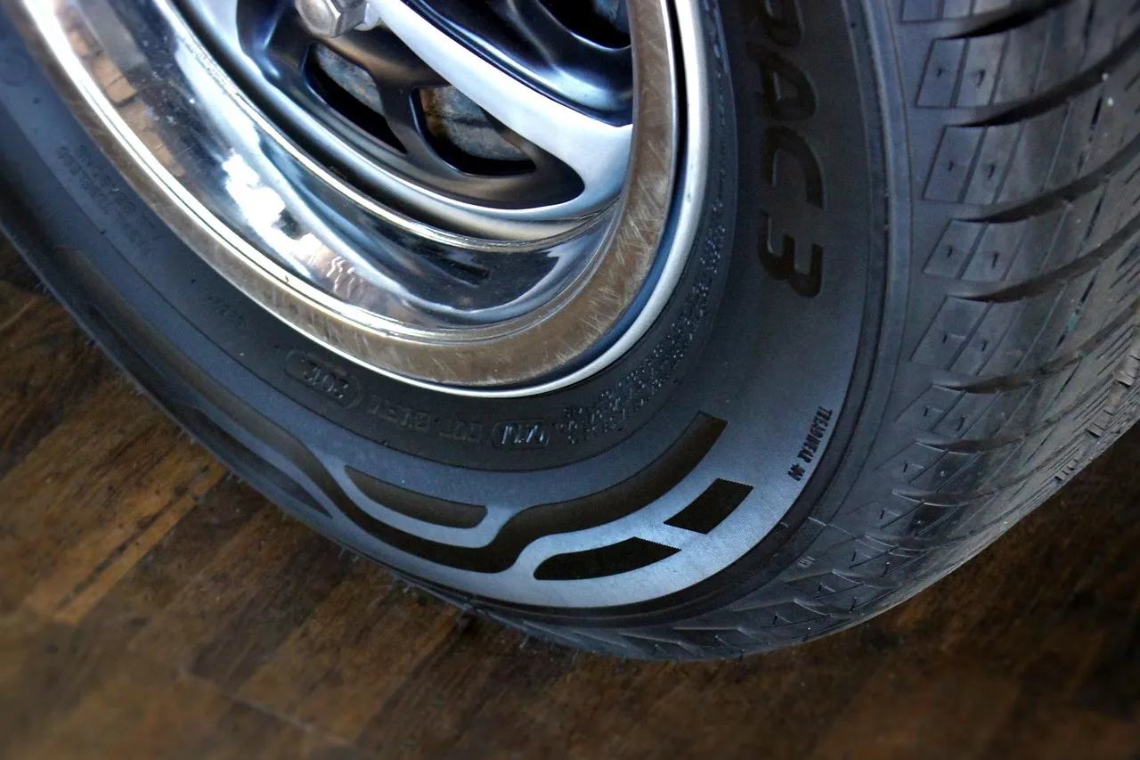The pressure on your tyre's sidewall is a ceiling, not an instruction