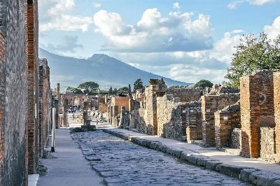 pompeii, vesuvius, street, italy, tourism