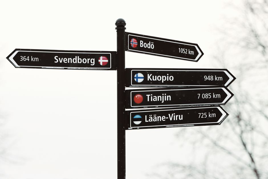 Who Sees Your DNS? DoH, DoT and What Encrypted DNS Actually Hides (2026)